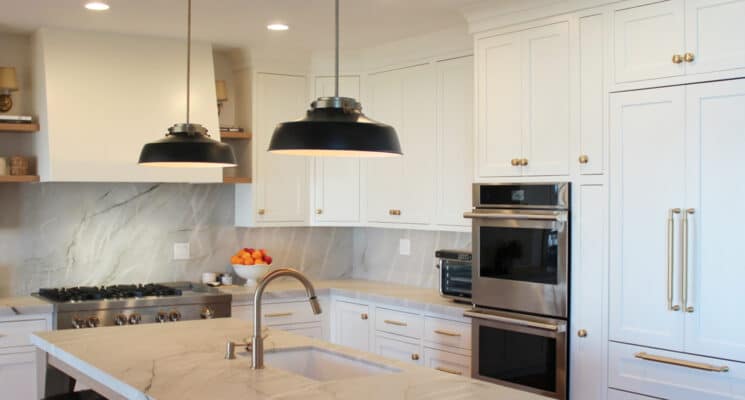Custom_White_Inset_Cabinets_Quartzite_Hood_header