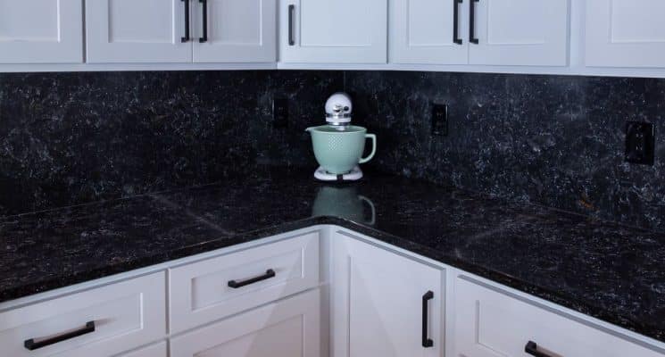 Lovely Kitchen on the Lake - Conneaut Lake, PA