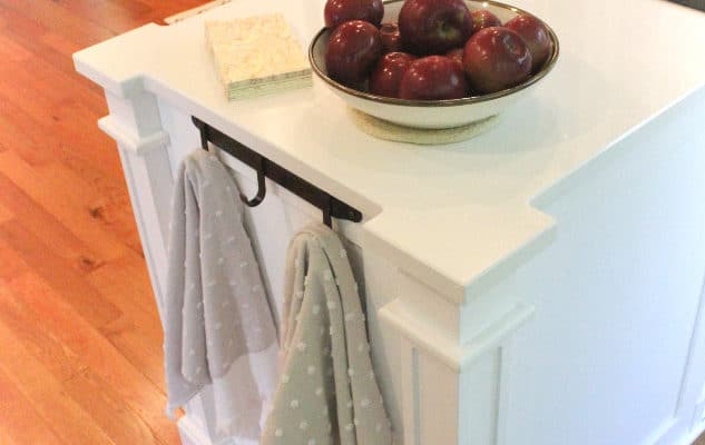 white-painted-custom-kitchen-cabinets