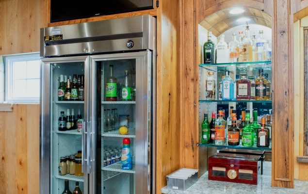 custom-cabinets-reclaimed-oak
