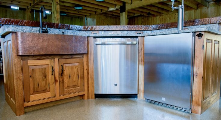 custom-cabinets-reclaimed-oak