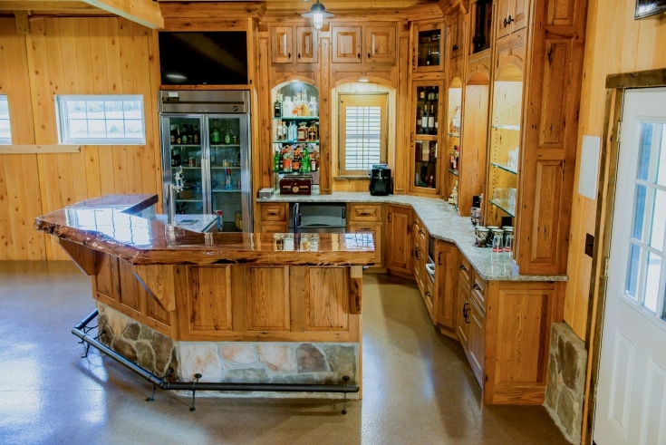 custom-cabinets-reclaimed-oak