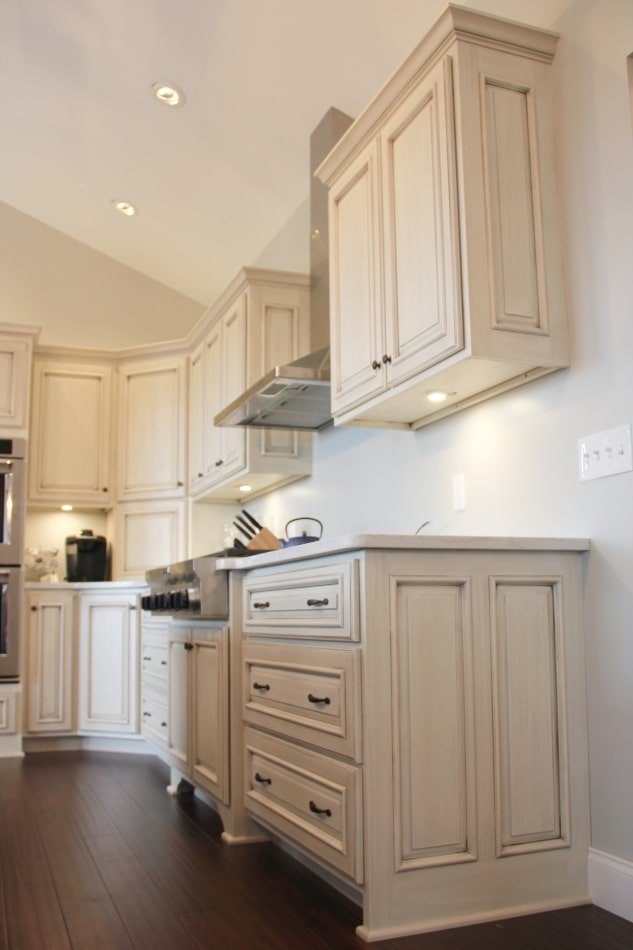 Black Walnut Stained Knotty Alder Cabinets With Images Dark