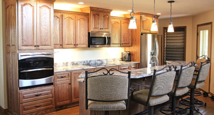 red-oak-custom-kitchen-cabinets