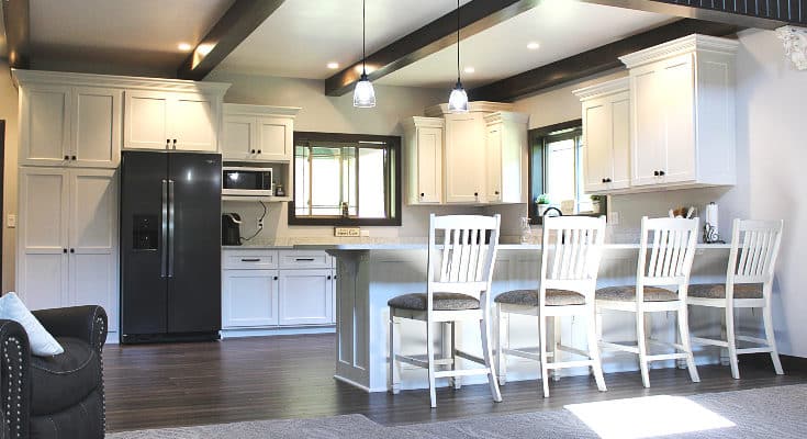 white-custom-kitchen-cabinets