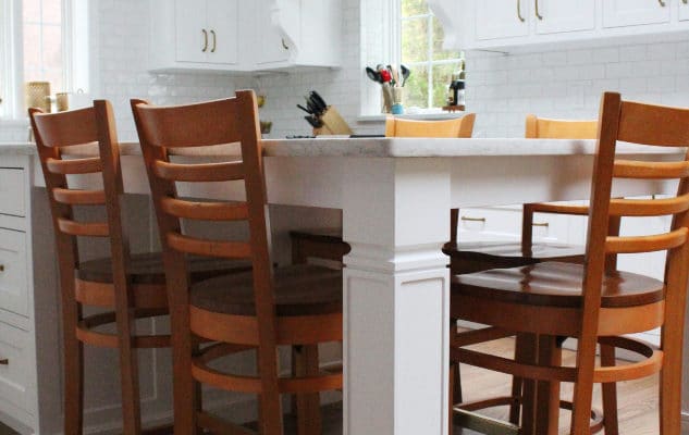 white-custom-kitchen-cabinets