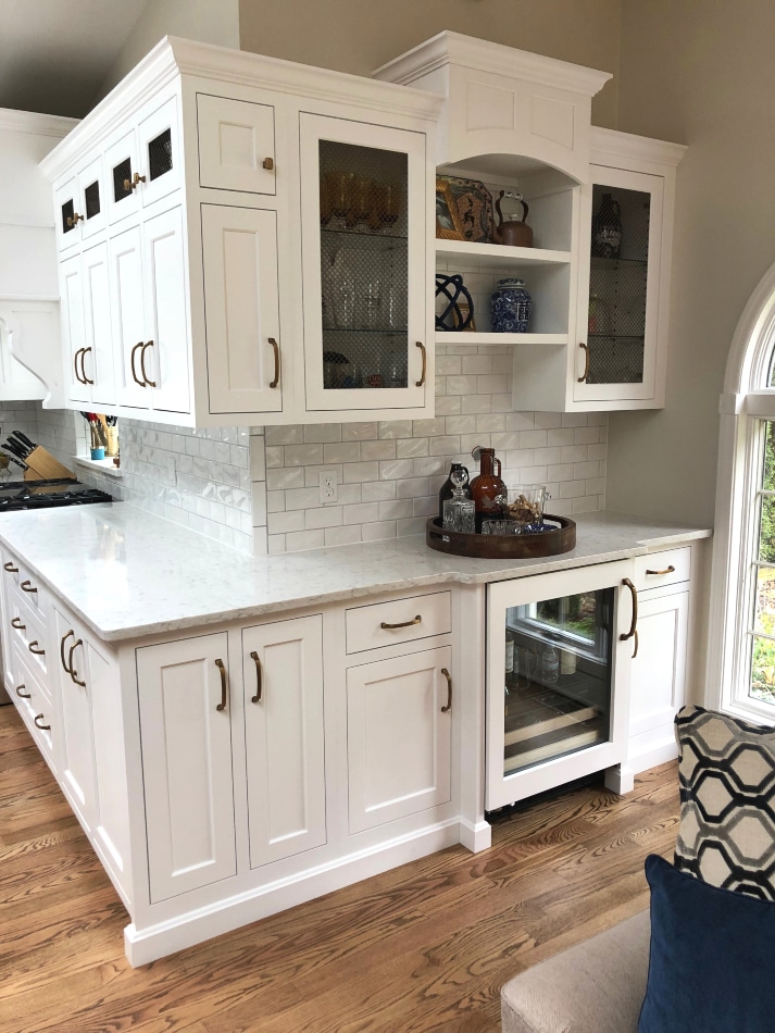 white-custom-kitchen-cabinets