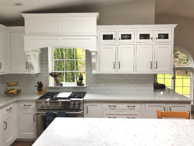 white-custom-kitchen-cabinets