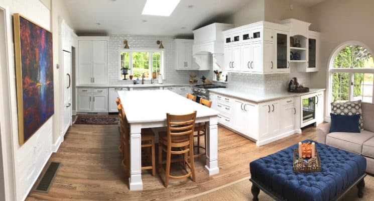 white-custom-kitchen-cabinets
