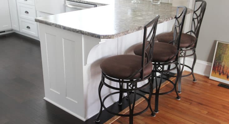 white-custom-kitchen-cabinets