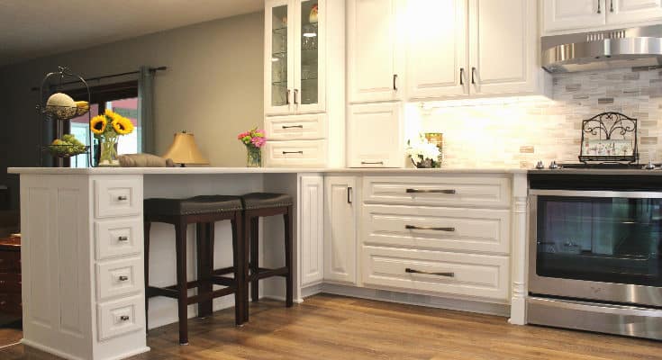 white-painted-custom-kitchen-cabinets