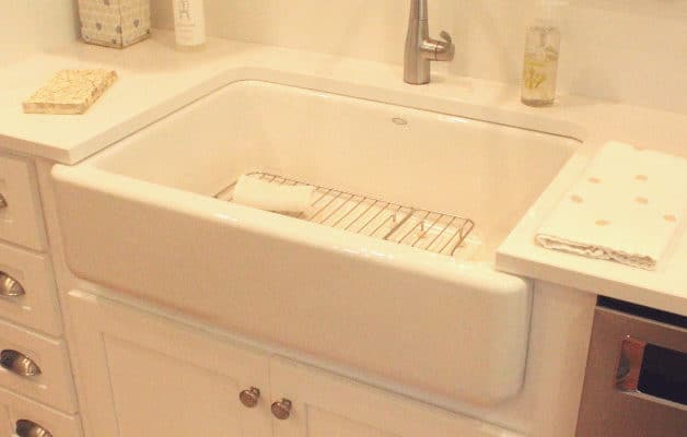 white-painted-custom-kitchen-cabinets